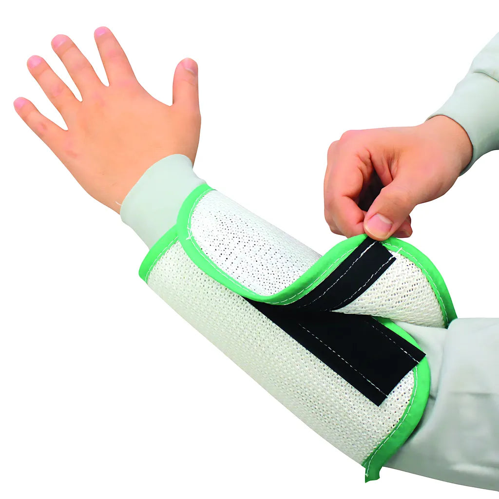 Kut Gard 30-6795W/S 2-Ply Nylon Cane Mesh Sleeve - 9" 30-6795WS-15033