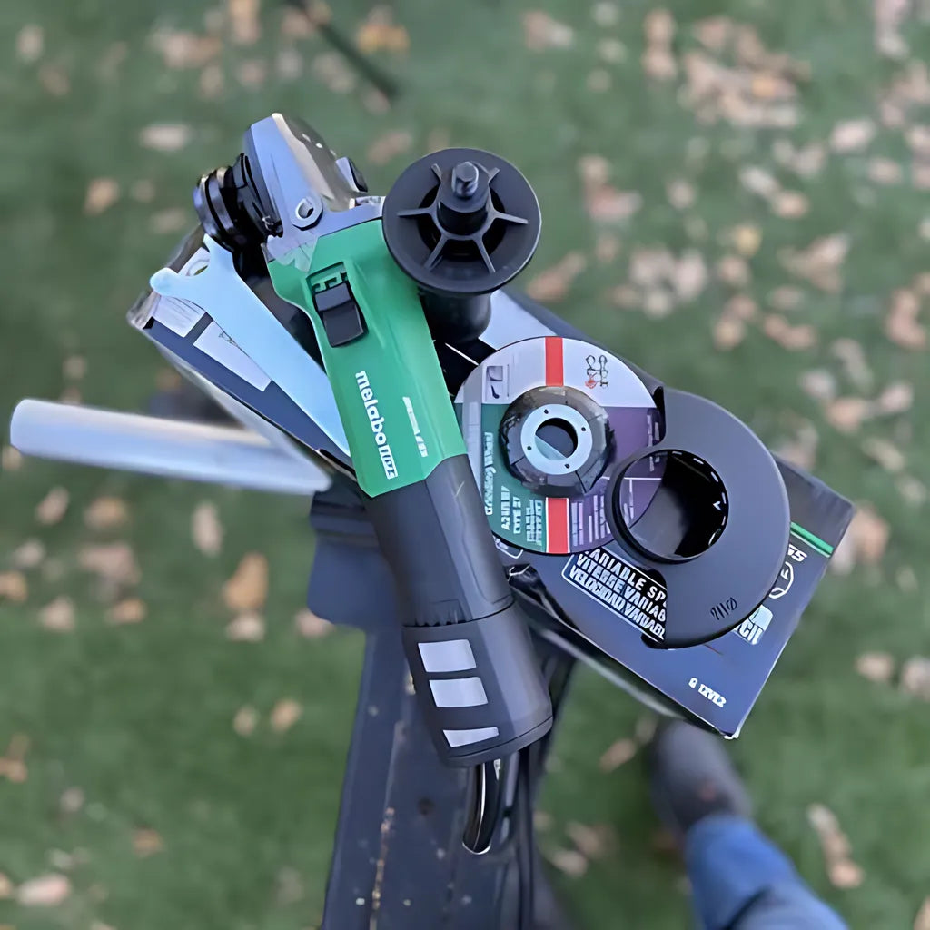 4.5-In 12 Amp Slide Switch Grinder-G12VE2M-150