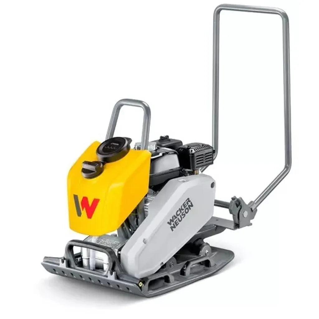 WACKER NEUSON BPS1550AW - 19.7" WIDTH, 3372 LB CF, HONDA ENG, WATER TANK - 5100061216