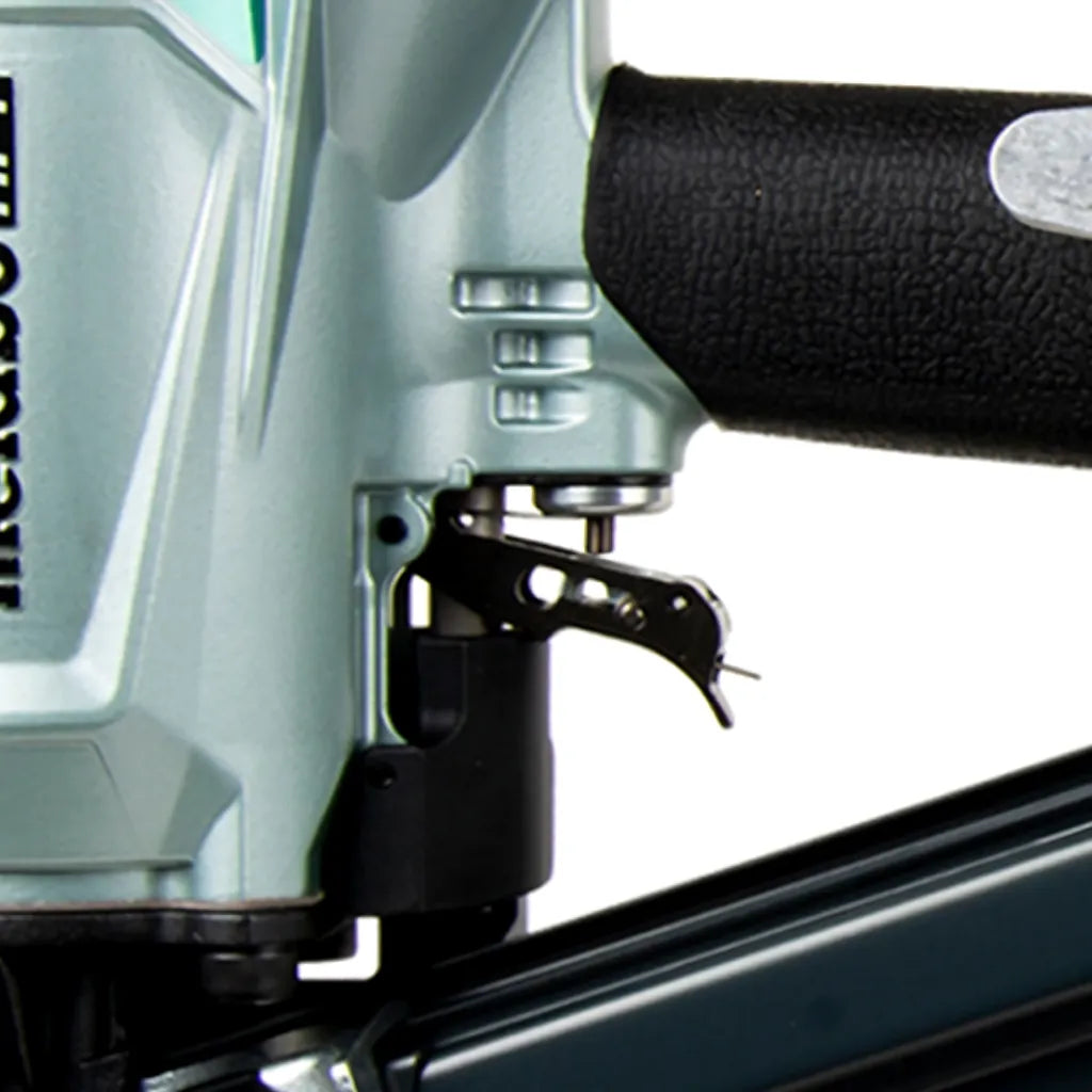 3-1/4 In. Round Head Framing Nailer-NR83A5-S-M-633