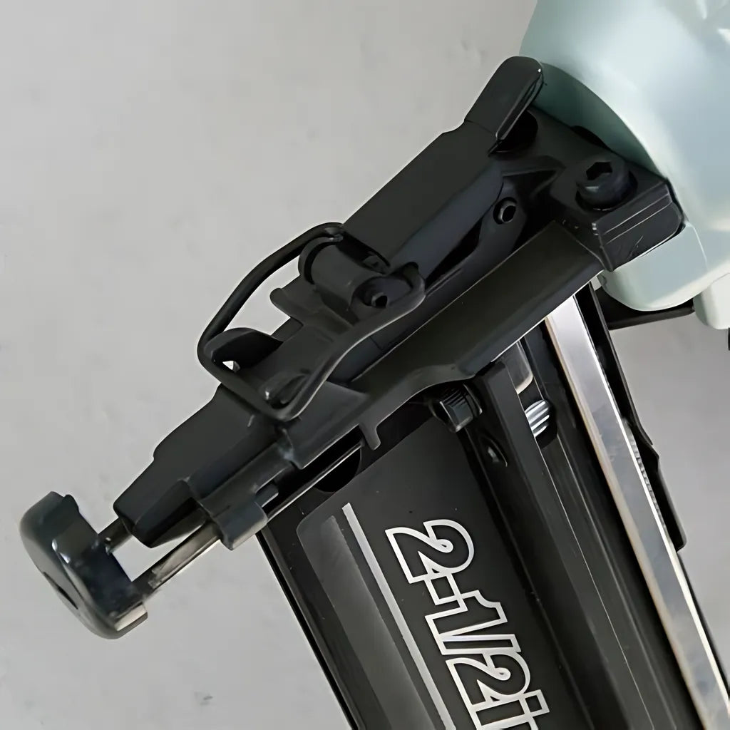 2-1/2 In. 16 Gauge Finish Nailer (With Air Duster)-NT65M2SM-659