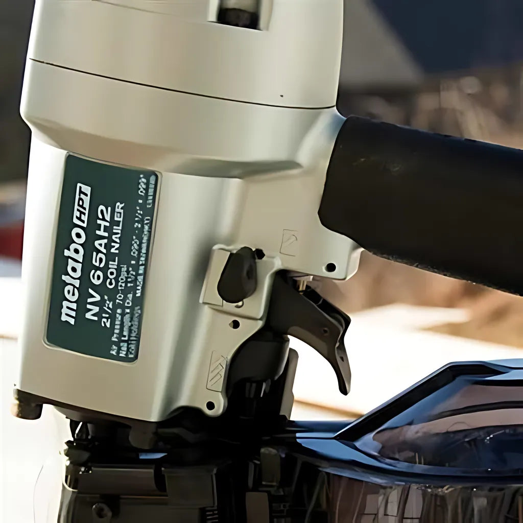 2-1/2-In Coil Siding Nailer-NV65AH2M-963