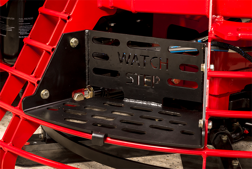 Allen Engineering HDX600 removable step detail