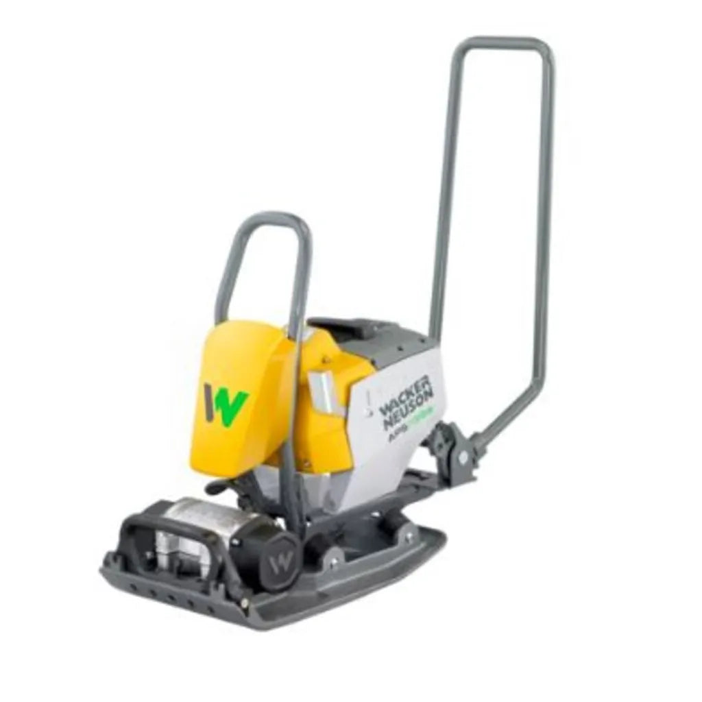 WACKER NEUSON APS1135E BATTERY VIBRATORY PLATE WITH 2 BOB14 BATTERIES & QUICK CHARGER - 5100072094