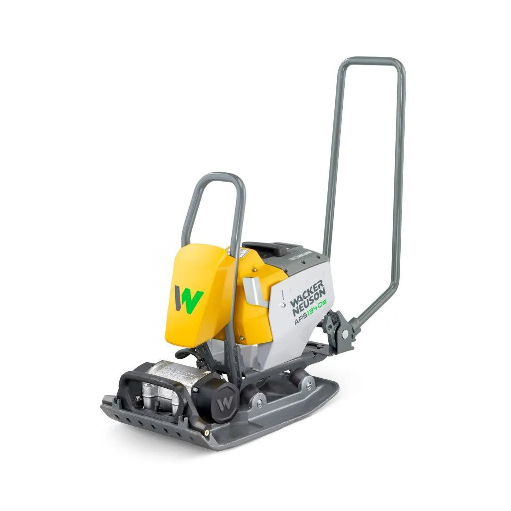 WACKER NEUSON APS1340WE BATTERY VIBRATORY PLATE WITH 2 BOB10 BATTERIES & QUICK CHARGER - 5100072088