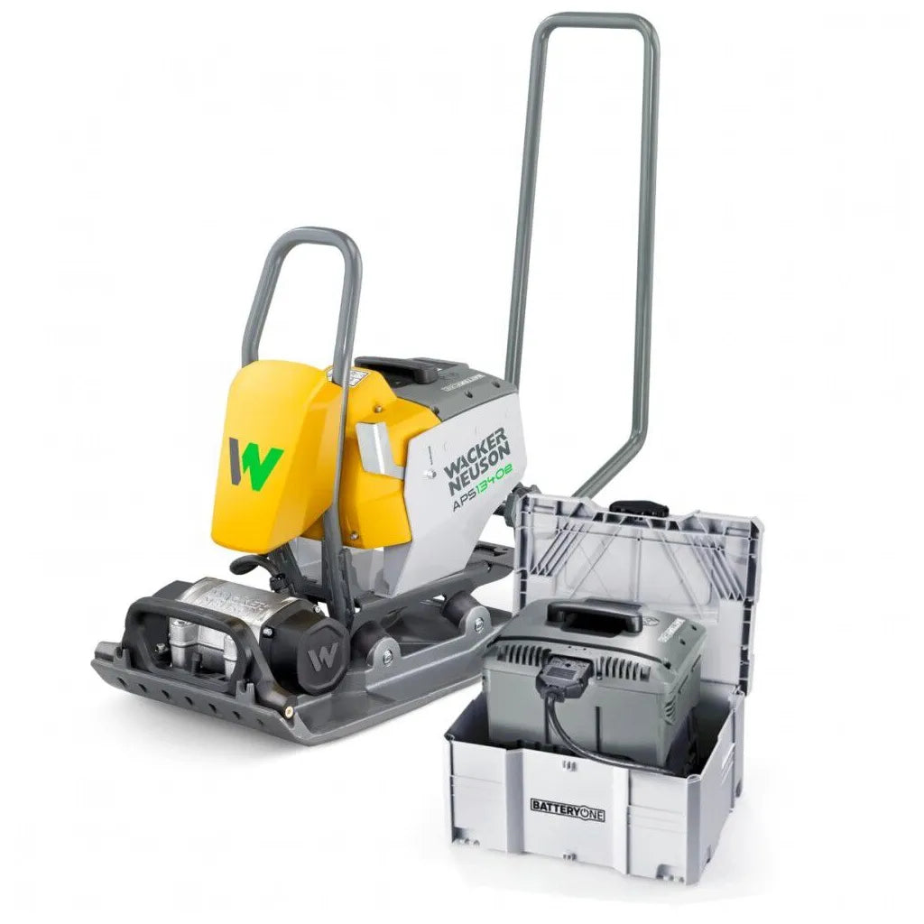 WACKER NEUSON APS1340WE BATTERY VIBRATORY PLATE WITH 2 BOB14 BATTERIES & QUICK CHARGER - 5100072097