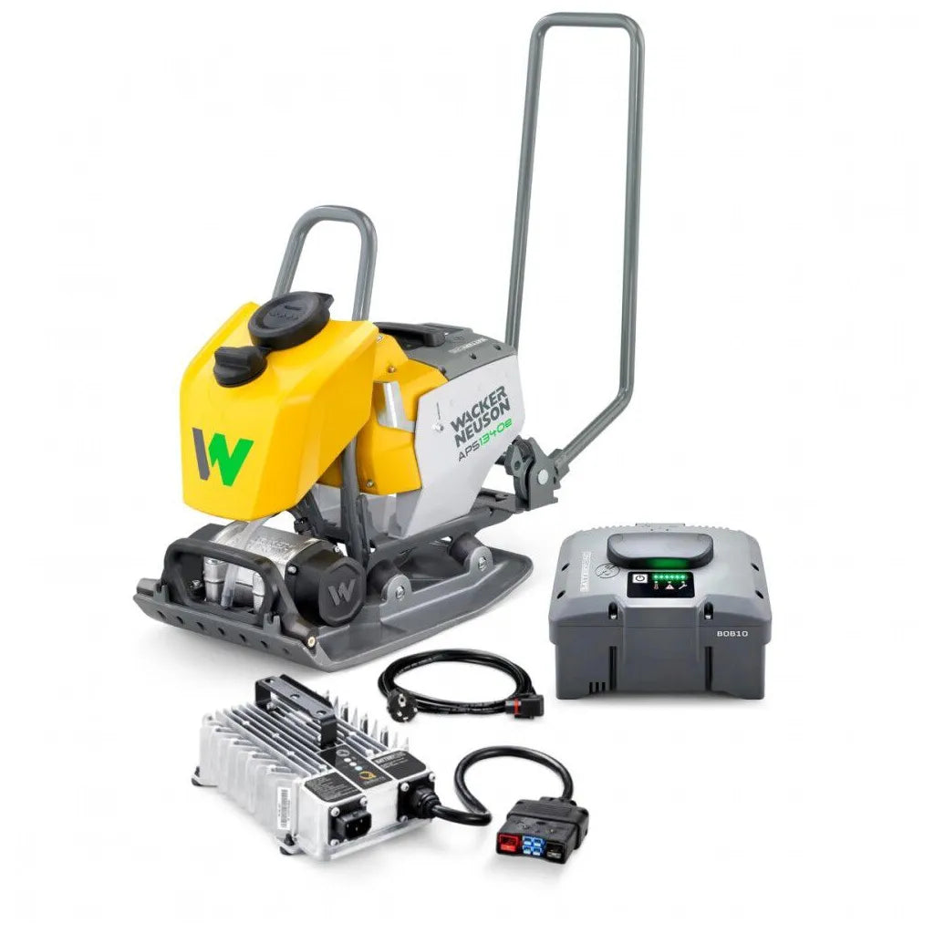 WACKER NEUSON APS1550WE BATTERY VIBRATORY PLATE WITH 2 BOB10 BATTERIES & CHARGER - 5100072080